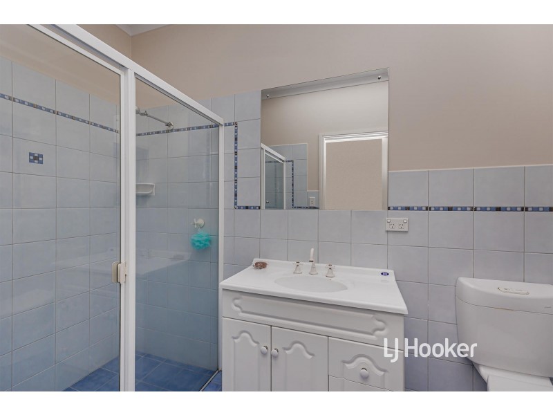 14 Windermere Crescent, Mawson Lakes SA 5095