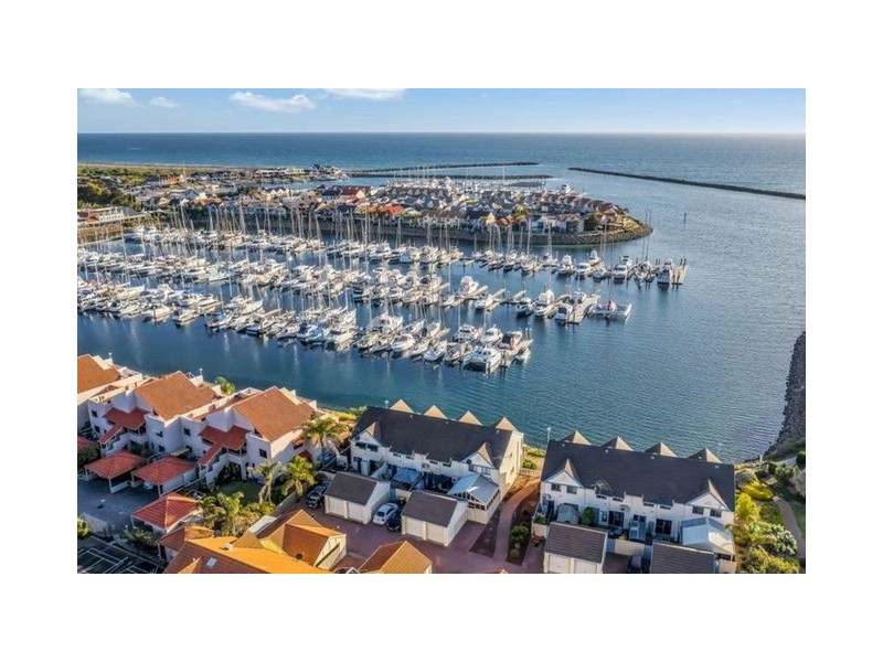 8/403 Lady Gowrie Drive, North Haven SA 5018