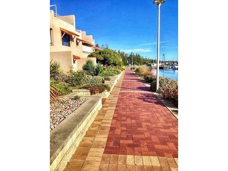 8/403 Lady Gowrie Drive, North Haven SA 5018