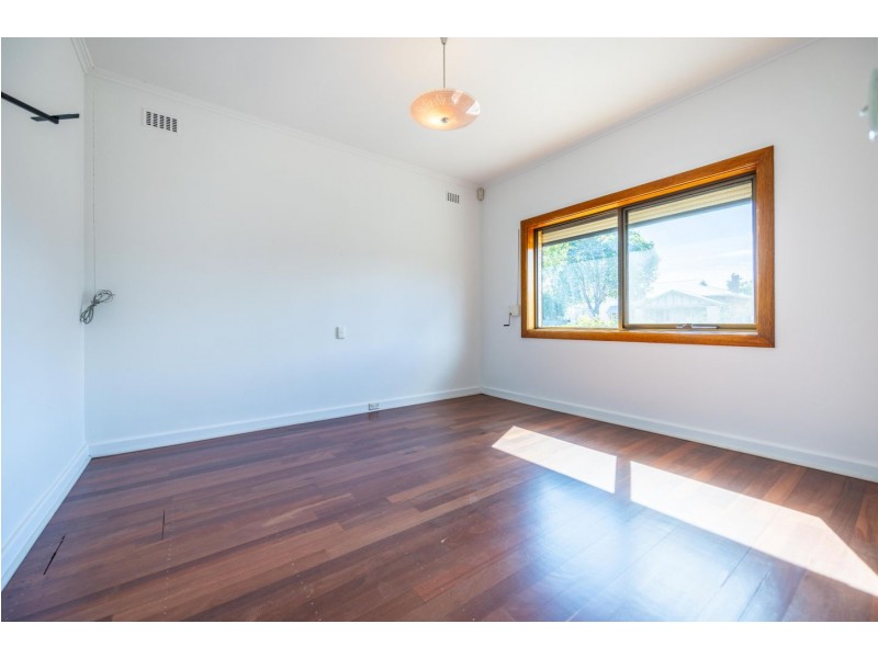 14 Farman Avenue, Hendon SA 5014
