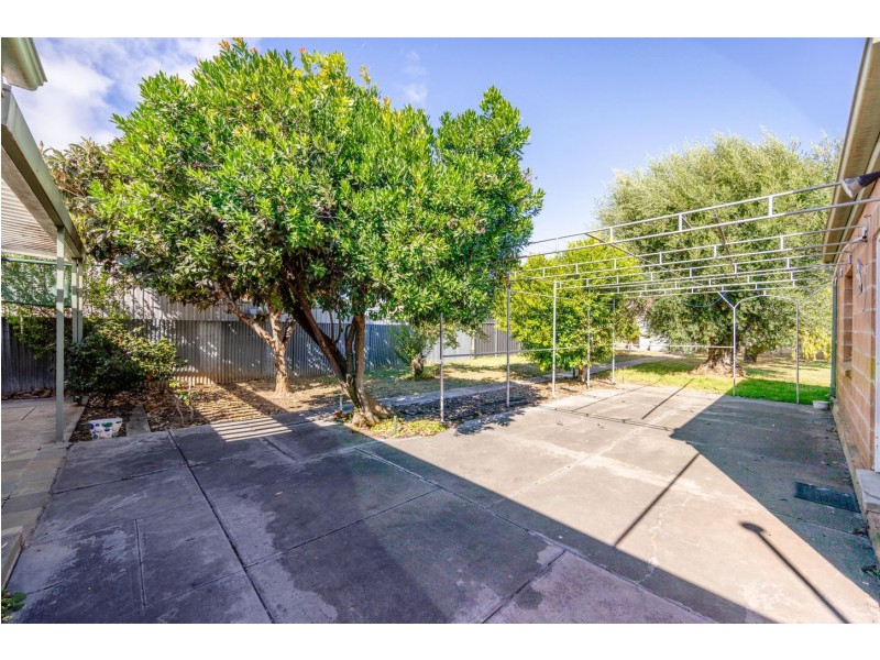 14 Farman Avenue, Hendon SA 5014