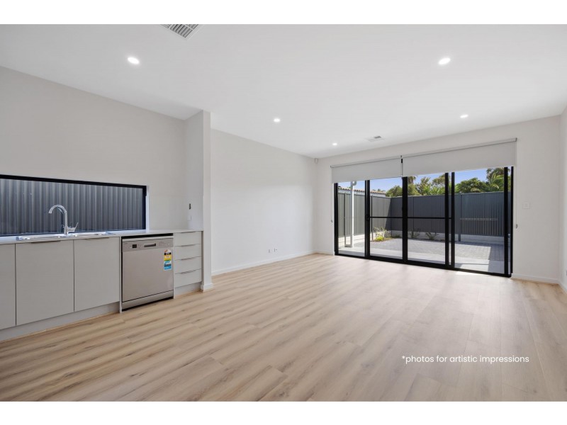 828 & 828a Military Road, North Haven SA 5018