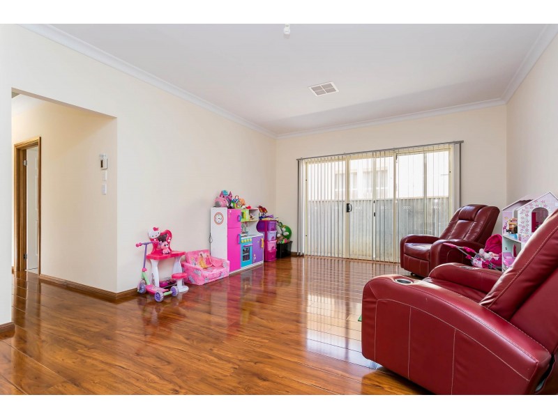 22 Hammond Road, Findon SA 5023