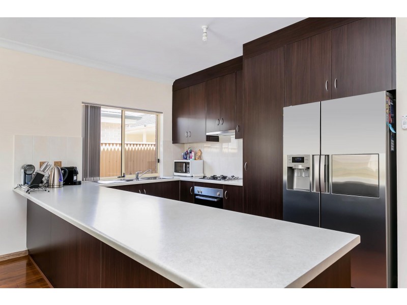 22 Hammond Road, Findon SA 5023