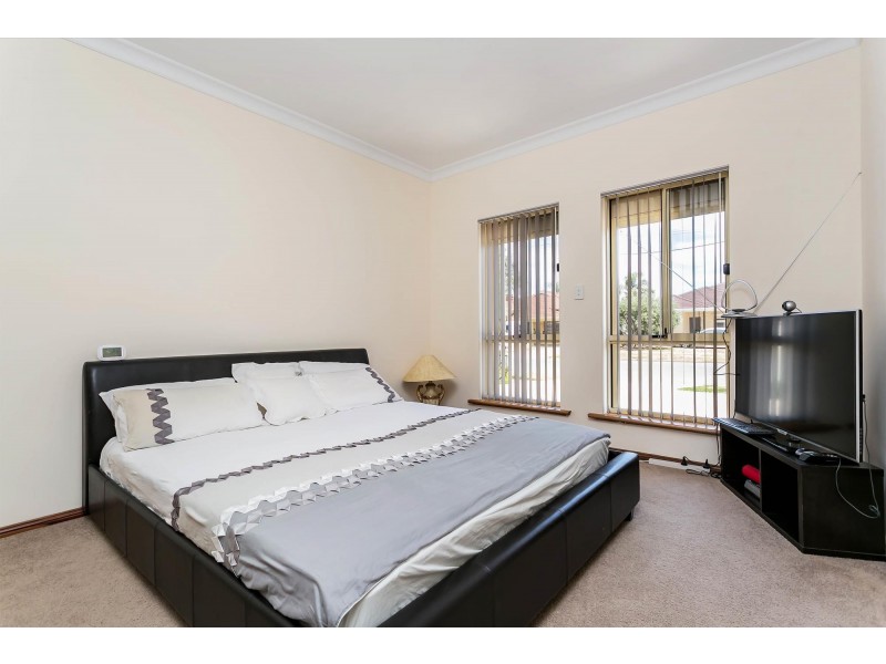 22 Hammond Road, Findon SA 5023