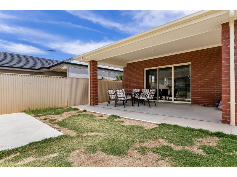 22 Hammond Road, Findon SA 5023