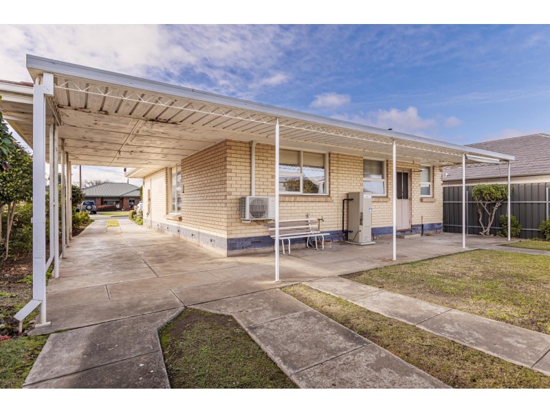 18 Dundee Avenue, Seaton SA 5023