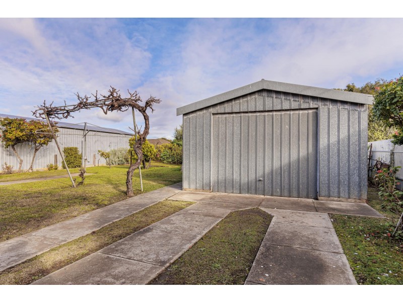 18 Dundee Avenue, Seaton SA 5023