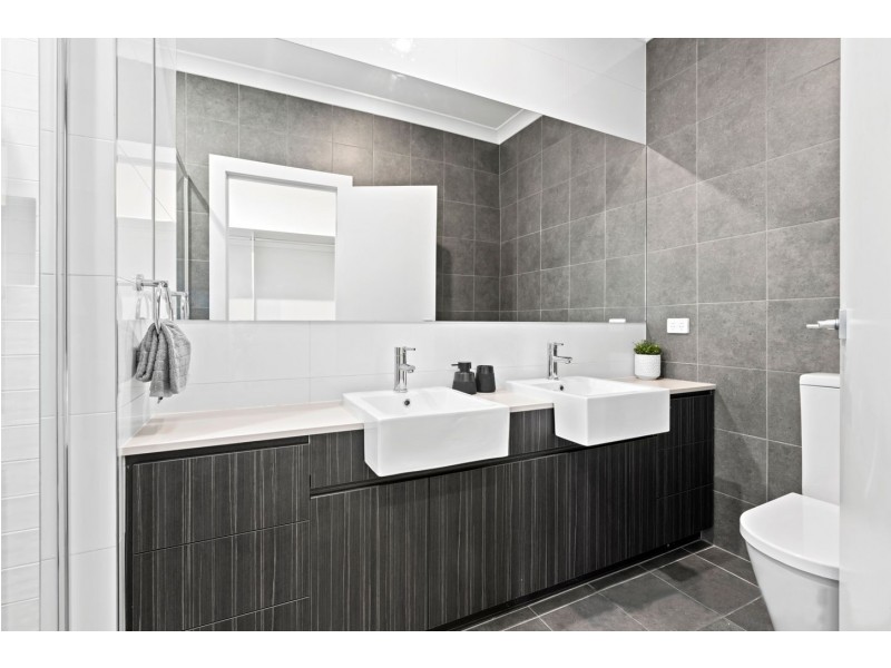 25 Banksia Street, West Lakes SA 5021