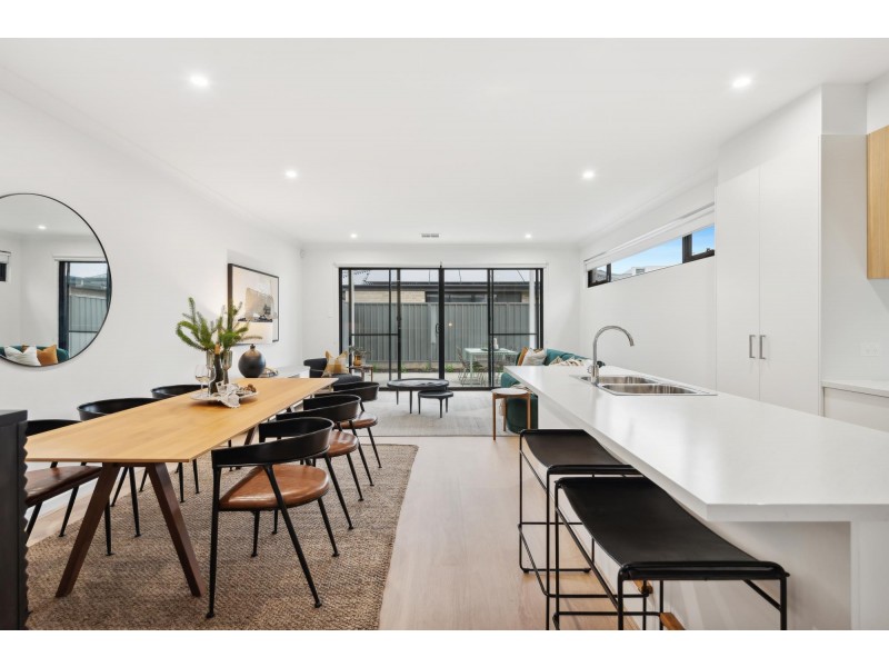 10 Nicholls Terrace, Woodville West SA 5011