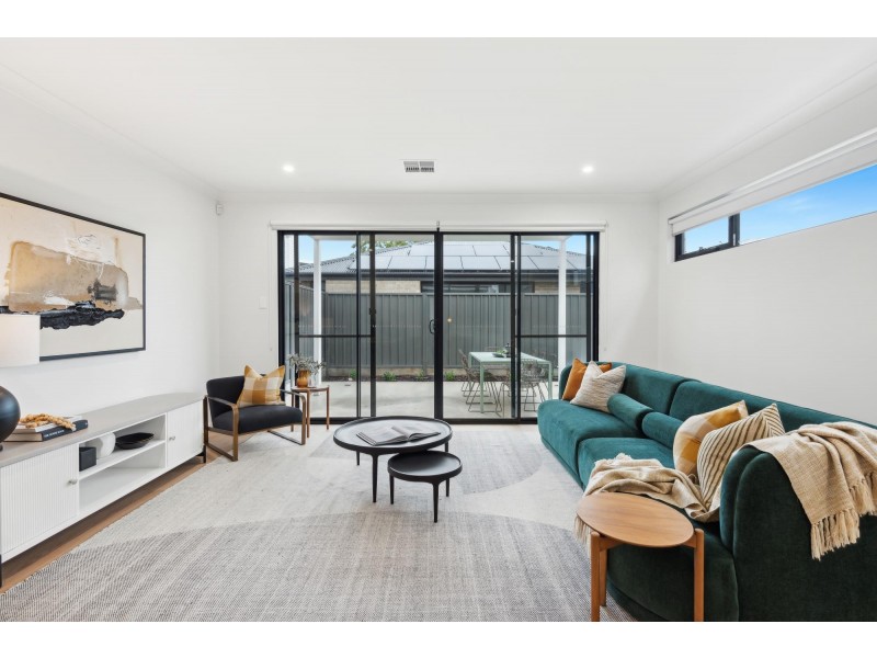 10 Nicholls Terrace, Woodville West SA 5011