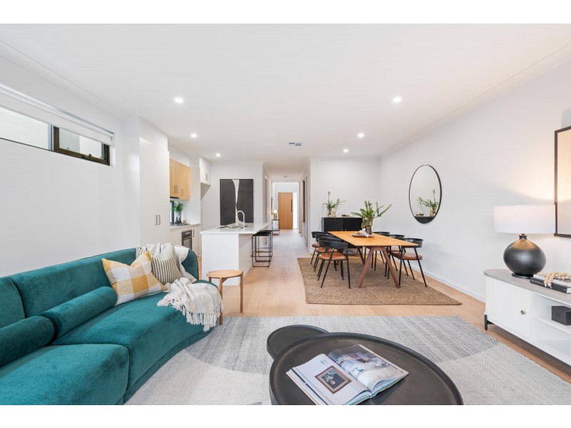 10 Nicholls Terrace, Woodville West SA 5011