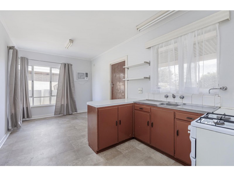 16 Hilltop Avenue, Ridgehaven SA 5097