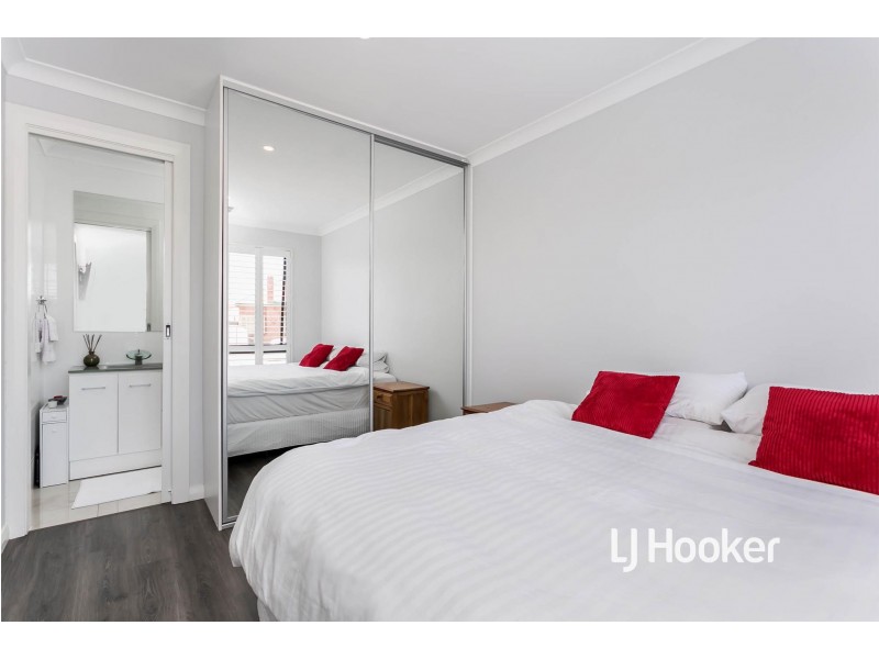 19 Fairweather Avenue, Woodville South SA 5011