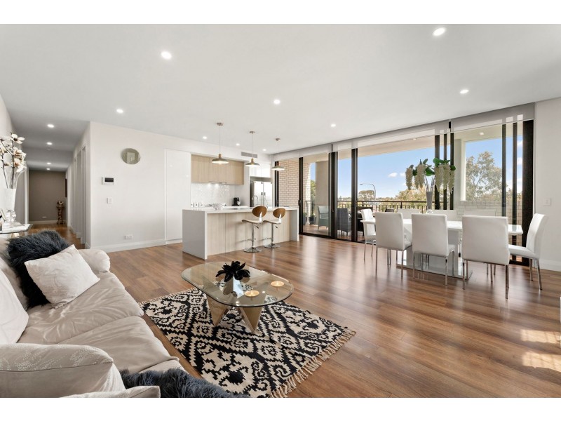 204/13 Banksia Street, West Lakes SA 5021