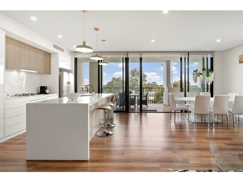 204/13 Banksia Street, West Lakes SA 5021