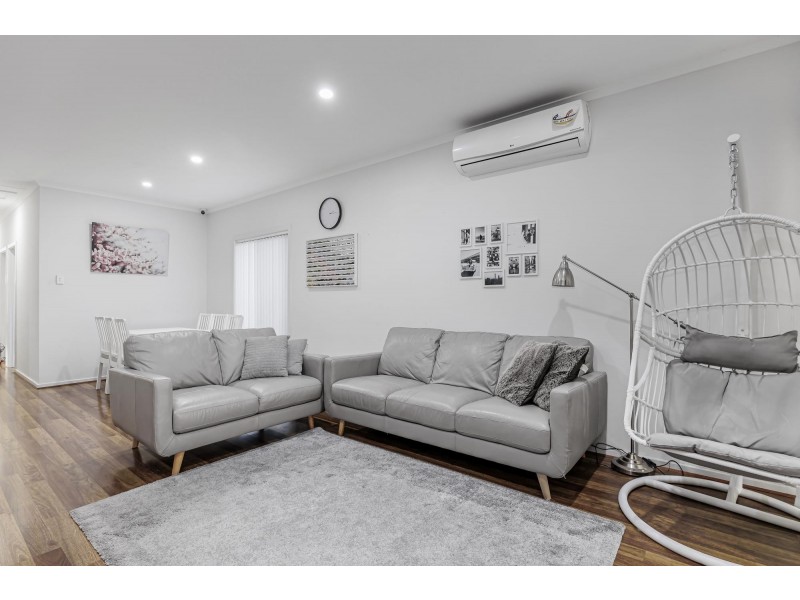 72 Fleming Crescent, Mansfield Park SA 5012