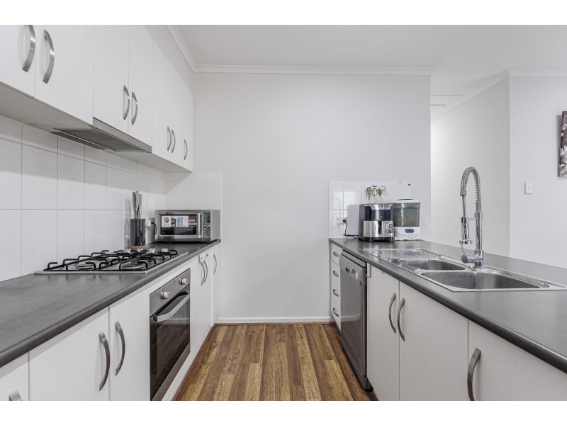 72 Fleming Crescent, Mansfield Park SA 5012