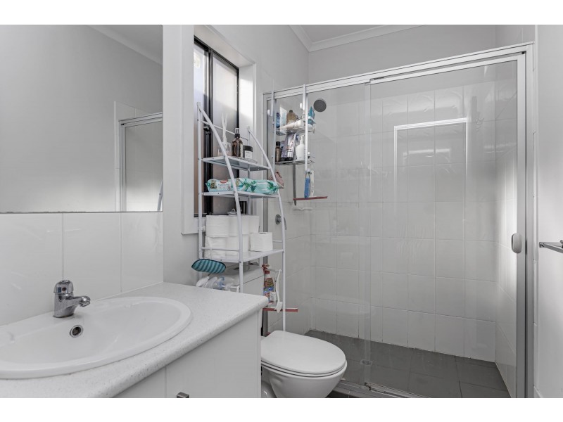 72 Fleming Crescent, Mansfield Park SA 5012