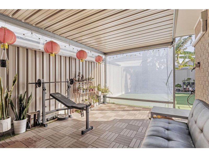 72 Fleming Crescent, Mansfield Park SA 5012