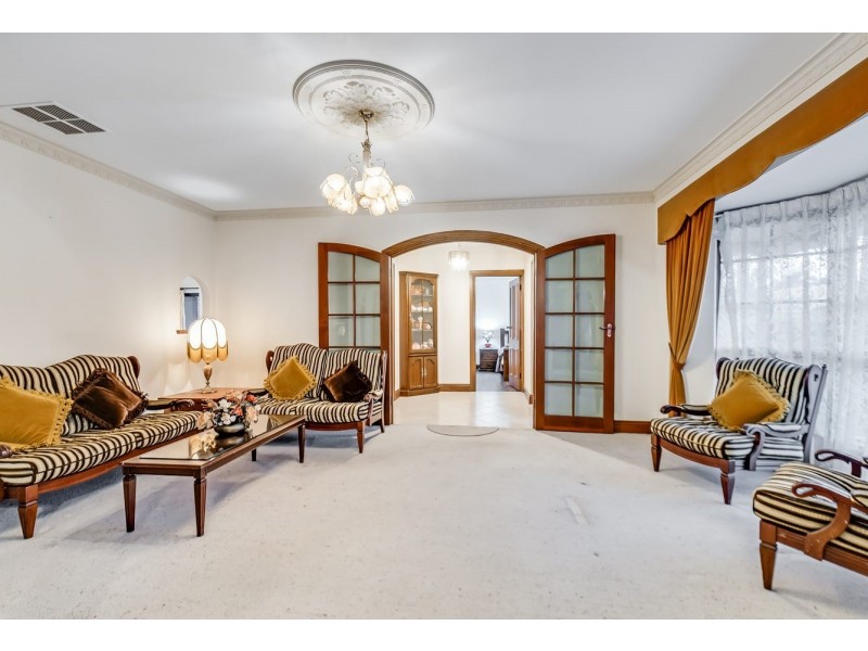 25 Trinidad Court, West Lakes SA 5021