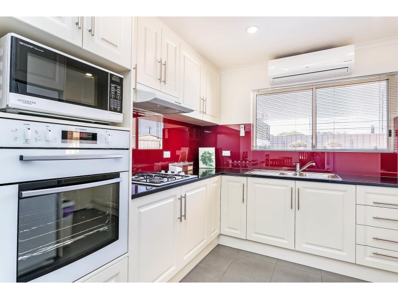 3/2a Cedar Avenue, Royal Park SA 5014