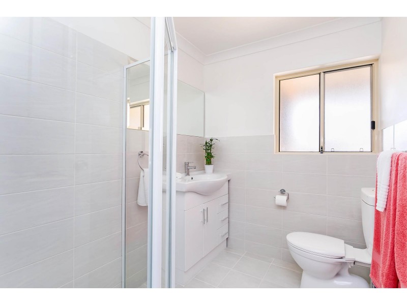 3/2a Cedar Avenue, Royal Park SA 5014