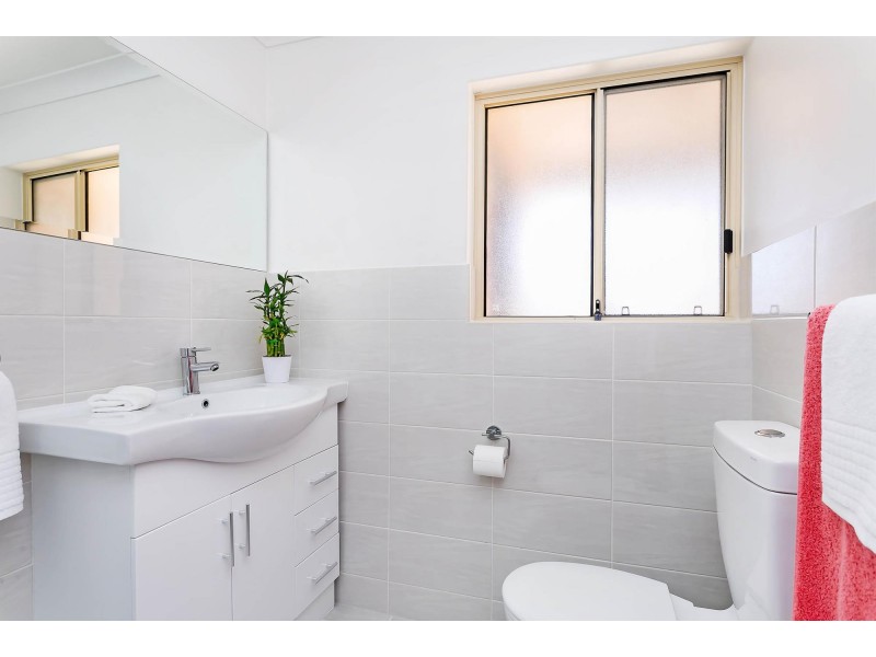 3/2a Cedar Avenue, Royal Park SA 5014