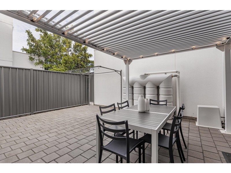 7 Kenneth Street, Findon SA 5023
