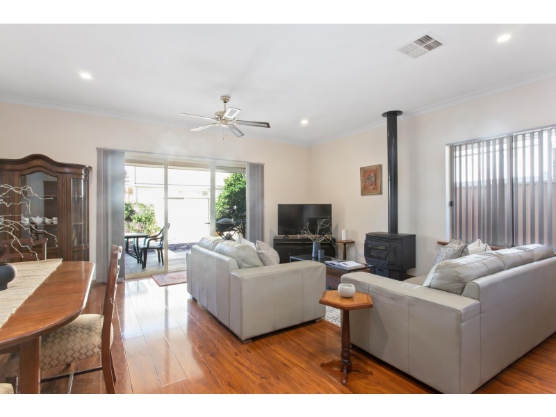 22 Hammond Road, Findon SA 5023