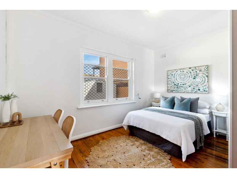 8 Rondo Avenue, Findon SA 5023