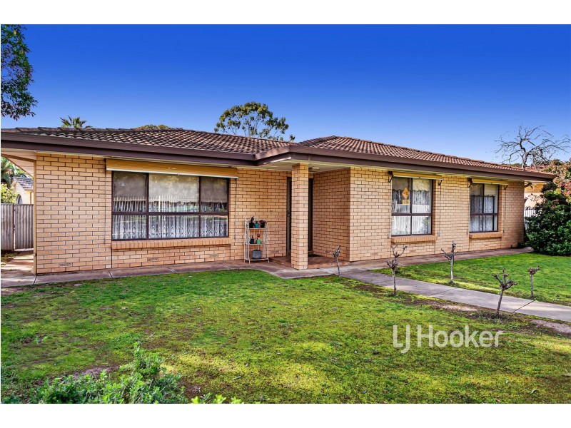 25 Camelot Drive, Paralowie SA 5108