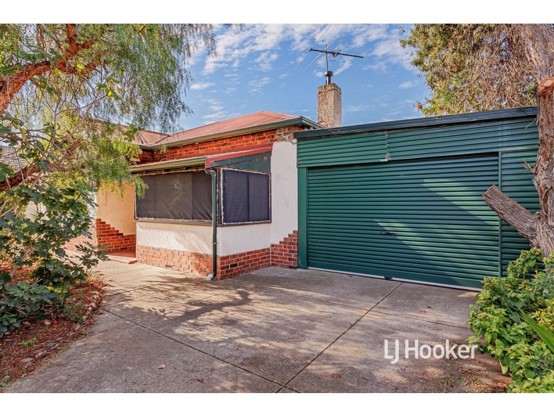 69 Oval Avenue, Woodville South SA 5011