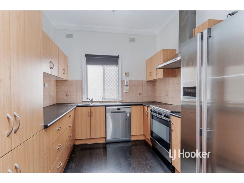 69 Oval Avenue, Woodville South SA 5011