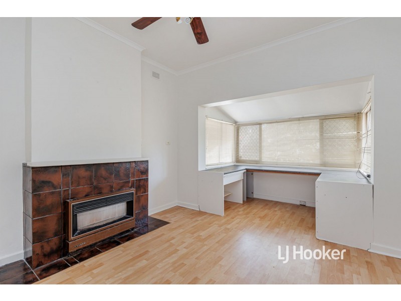 69 Oval Avenue, Woodville South SA 5011