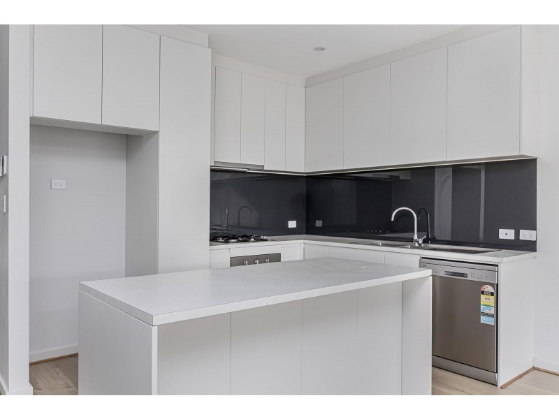 35 Banksia Street, West Lakes SA 5021