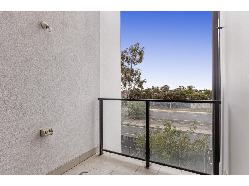 35 Banksia Street, West Lakes SA 5021