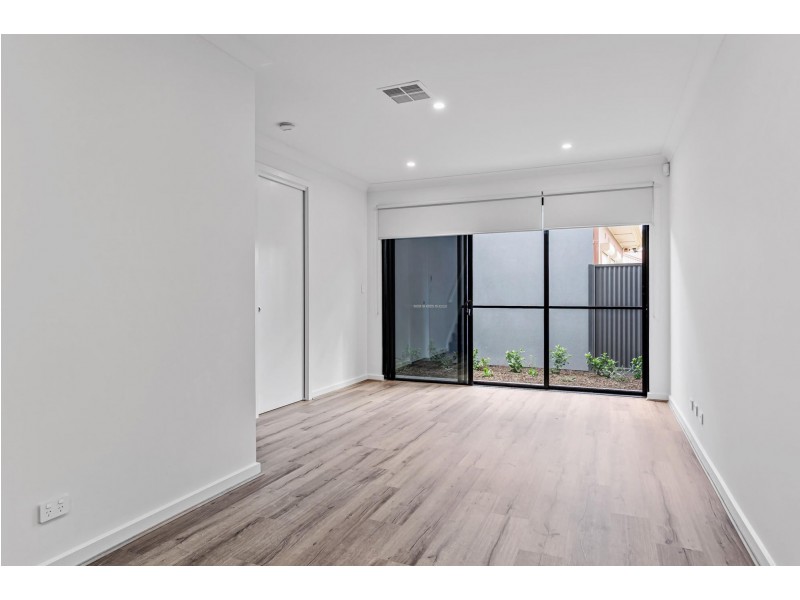 24c Amos Way, Royal Park SA 5014
