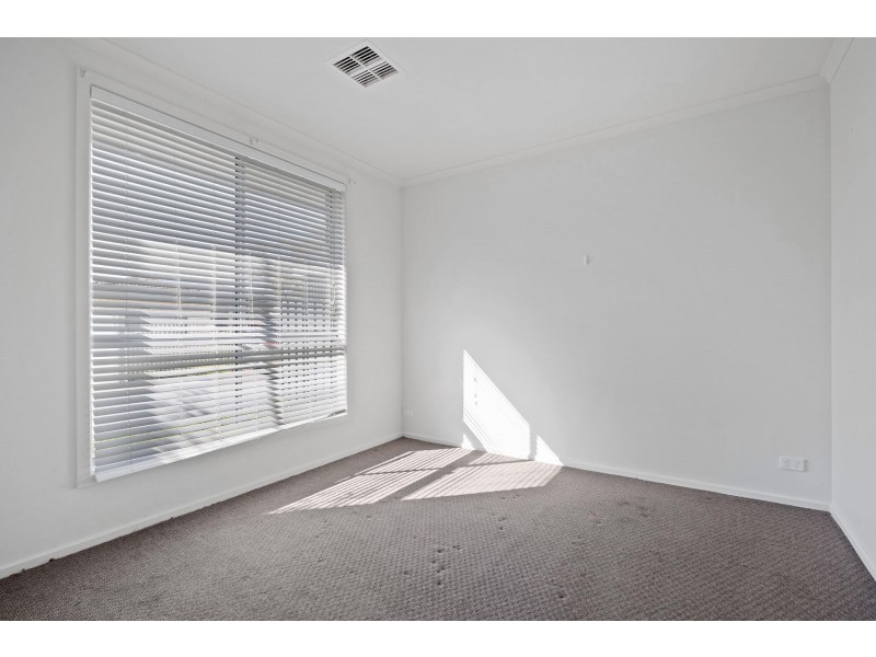 55 May Street, Birkenhead SA 5015