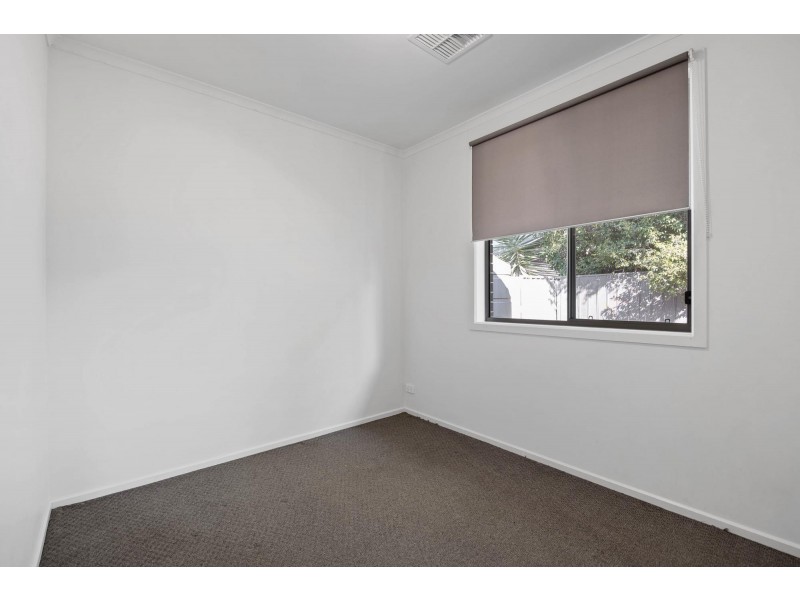 55 May Street, Birkenhead SA 5015