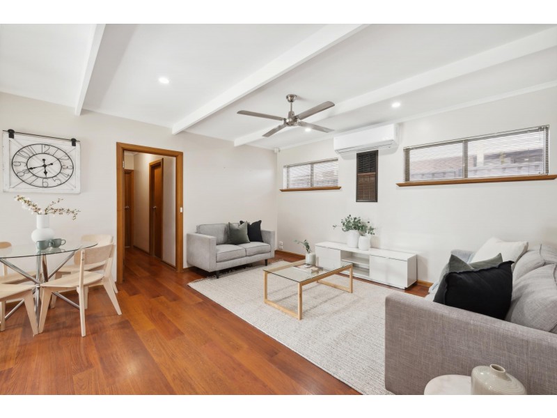 43 Heysen Crescent, West Lakes Shore SA 5020