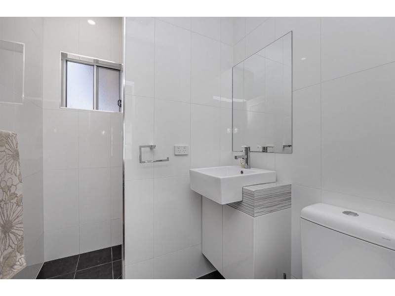 2b Foot Avenue, Seaton SA 5023