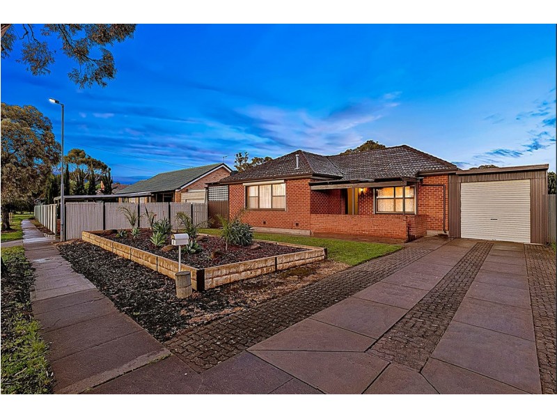 5 Berberis Street, Elizabeth Vale SA 5112