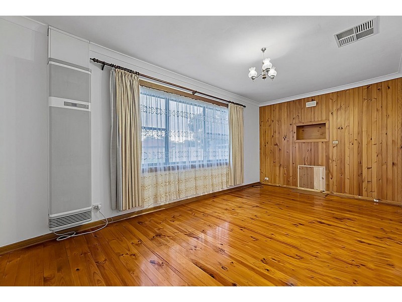 5 Berberis Street, Elizabeth Vale SA 5112