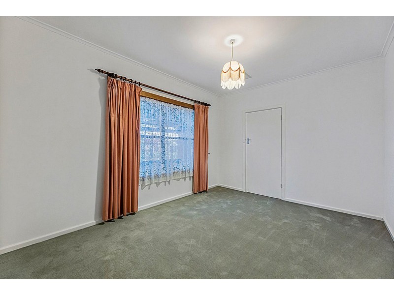 5 Berberis Street, Elizabeth Vale SA 5112