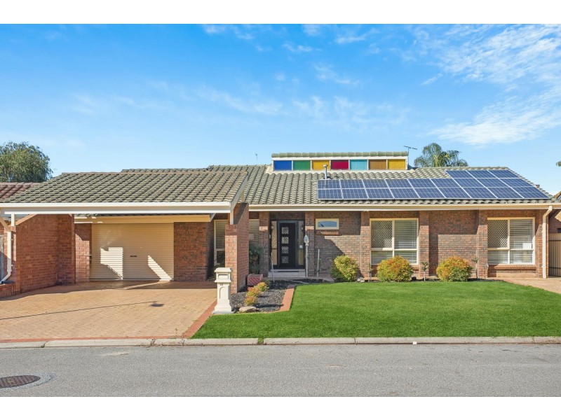 18 Frome Crescent, West Lakes SA 5021