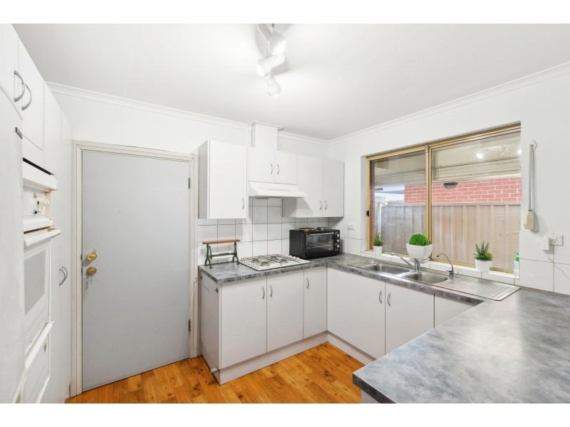 2/1 Fourth Avenue, Seaton SA 5023