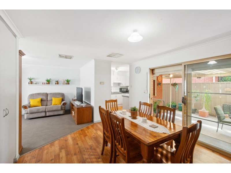 2/1 Fourth Avenue, Seaton SA 5023