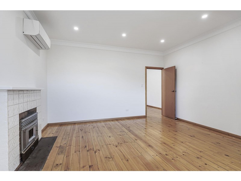 36 Alma Terrace, Seaton SA 5023