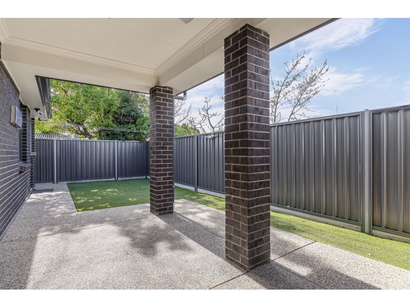 2/8 Alice Street, Findon SA 5023
